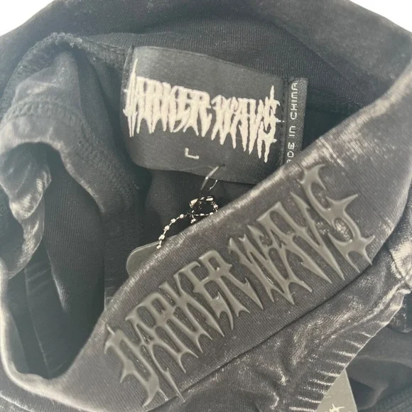 NWT Darker Wavs Acid Wash Crop Top - Picture 10 of 10